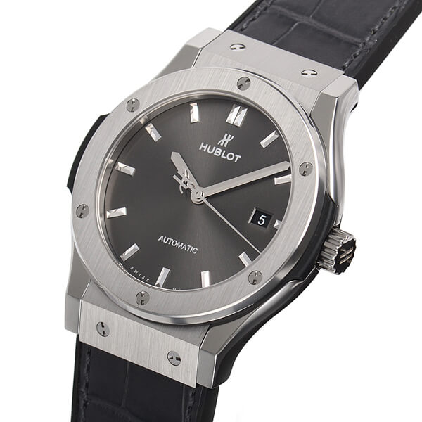 Hublot ウブロスーパーコピー クラシックフュージョン レーシンググレー チタニウム 542.NX.7071.LR